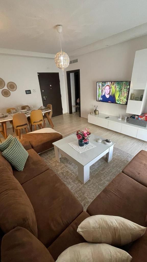 Schoene, Ruhige Neuwertige 127Qm Ferienwohnung Sidi Daoud Luaran gambar
